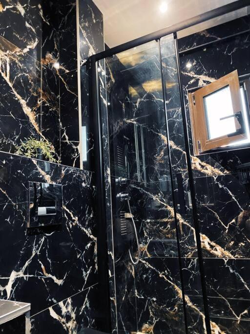 Thesstay Attica Downtown Boutique Apartment Thessaloníki Ngoại thất bức ảnh